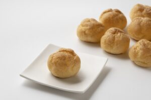 ジャニーズの美少年・那須雄登のシュークリーム（どこのか判明！）投げを撮影した佐藤龍我が拡散第１号と判明。その動機は？