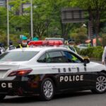 【親戚？】つばさの党のチンパンジー党首こと黒川敦彦とオウムの麻原彰晃の顔が似ている理由があったｗ