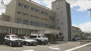 【裏山死刑！】15歳の中坊をホテルに連れ込んで逆レイプし逮捕された29歳看護師の八塚春奈のご尊顔！