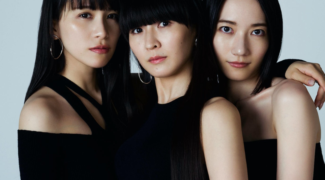 【Perfume】パフュームかしゆか、スーパーロングの髪を美容師の彼氏がばっさり…！ソロデビュー